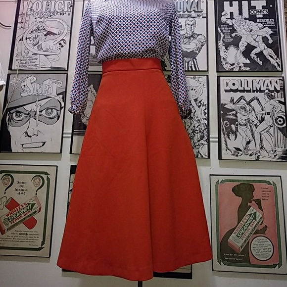 H&M Dresses & Skirts - Orange Mod Skirt